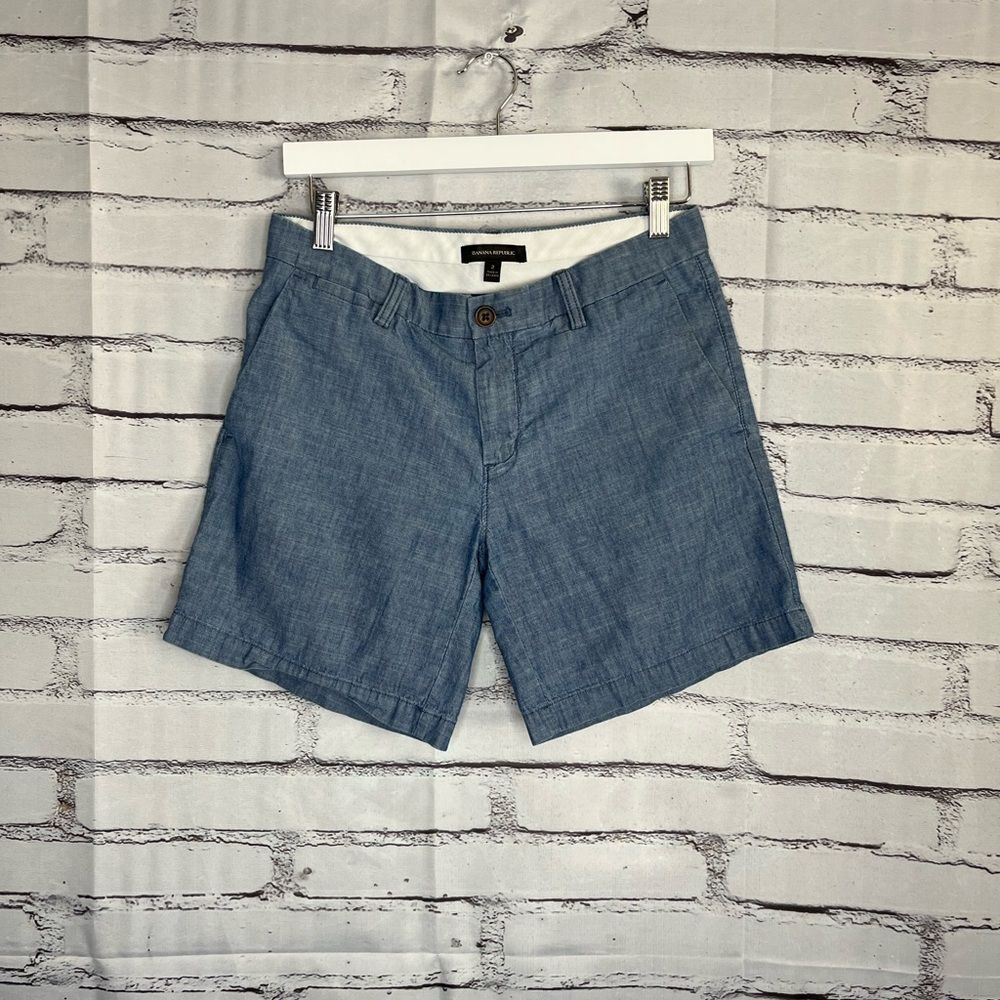 Banana Republic Women’s Blue High Waist Cotton Flat Front Shorts Size 2 Summer